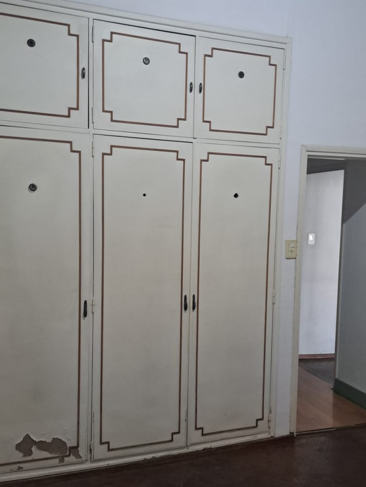 Casa 2 dormitorios en alquiler:Fischerton.